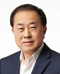 A Picture of Kim Yong Ho                   